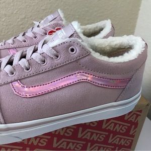 Vans Ward Pink Suede Shoes Girls Size 6
